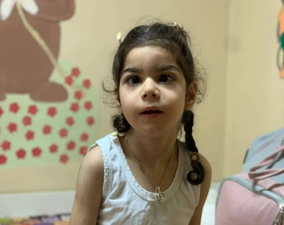 Леонова Мирра